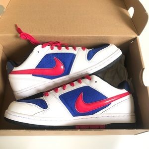 NWT Nike Air Prestige II